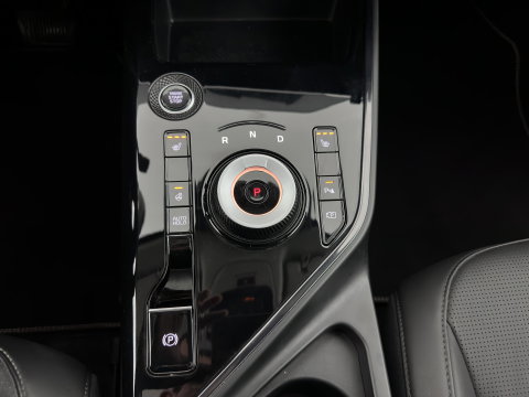 Kia Niro 1.6 GDi Hybrid DynamicPlusLine (INCL.BTW) Aut. *PANO | LEATHER | DIGI-COCKPIT | NAVI-FULLMAP | DAB | ADAPTIVE-CRUISE | CAMERA | HEATED-COMFORTSEATS | KEYLESS | PRIVACYGLASS | SHIFTPADDLES | CARPLAY |  HEAD-UP | ...