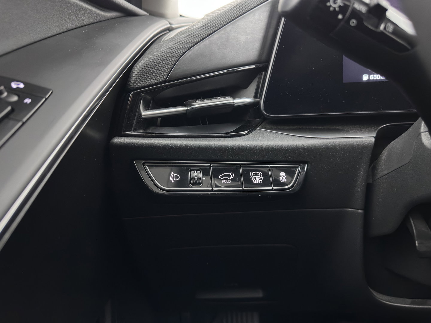 Kia Niro 1.6 GDi Hybrid DynamicPlusLine (INCL.BTW) Aut. *PANO | LEATHER | DIGI-COCKPIT | NAVI-FULLMAP | DAB | ADAPTIVE-CRUISE | CAMERA | HEATED-COMFORTSEATS | KEYLESS | PRIVACYGLASS | SHIFTPADDLES | CARPLAY |  HEAD-UP | ...