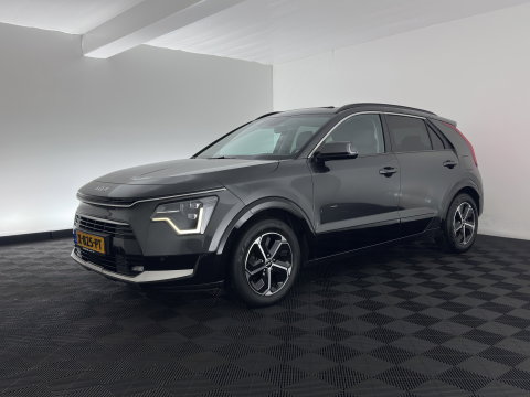Kia Niro 1.6 GDi Hybrid DynamicPlusLine (INCL.BTW) Aut. *PANO | LEATHER | DIGI-COCKPIT | NAVI-FULLMAP | DAB | ADAPTIVE-CRUISE | CAMERA | HEATED-COMFORTSEATS | KEYLESS | PRIVACYGLASS | SHIFTPADDLES | CARPLAY |  HEAD-UP | ...