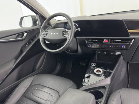 Kia Niro 1.6 GDi Hybrid DynamicPlusLine (INCL.BTW) Aut. *PANO | LEATHER | DIGI-COCKPIT | NAVI-FULLMAP | DAB | ADAPTIVE-CRUISE | CAMERA | HEATED-COMFORTSEATS | KEYLESS | PRIVACYGLASS | SHIFTPADDLES | CARPLAY |  HEAD-UP | ...