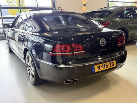 Volkswagen Phaeton 4.2 V8 335PK 4p. Lang VIP Exclusive / Highline / LED