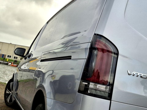 Mercedes-Benz Vito 116 CDI L2 Pro | 2x SCHUIFDEUR | LED | LEDER | LUXE UITVOERING | CARPLAY | CAMERA | TREKHAAK