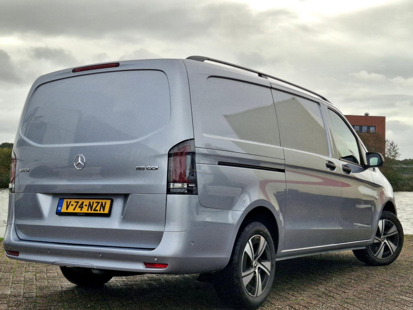 Mercedes-Benz Vito 116 CDI L2 Pro | 2x SCHUIFDEUR | LED | LEDER | LUXE UITVOERING | CARPLAY | CAMERA | TREKHAAK