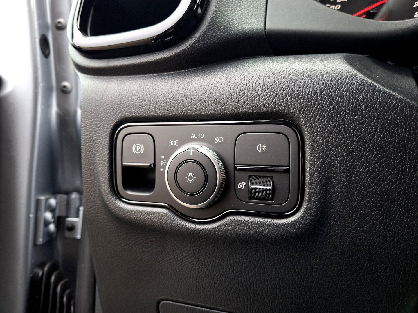 Mercedes-Benz Vito 116 CDI L2 Pro | 2x SCHUIFDEUR | LED | LEDER | LUXE UITVOERING | CARPLAY | CAMERA | TREKHAAK