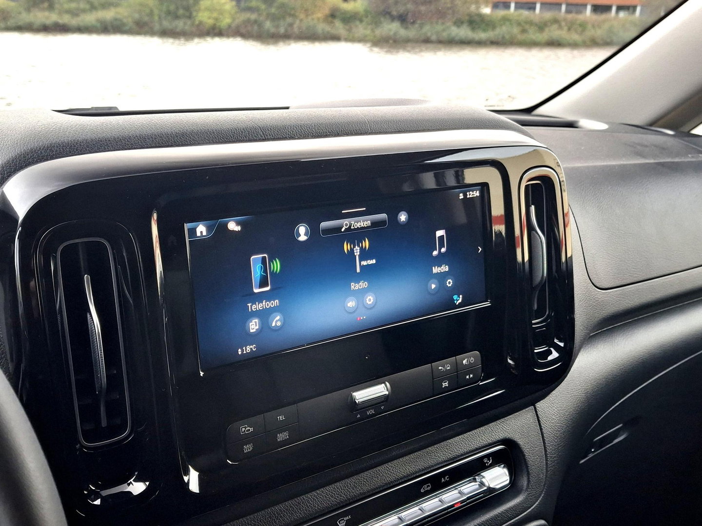 Mercedes-Benz Vito 116 CDI L2 Pro | 2x SCHUIFDEUR | LED | LEDER | LUXE UITVOERING | CARPLAY | CAMERA | TREKHAAK