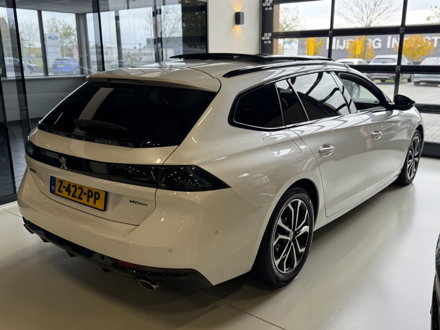 Peugeot 508 SW 1.6 Hybrid 225PK / GT Line / pano / nachtzicht / Falcon / massage / BTW