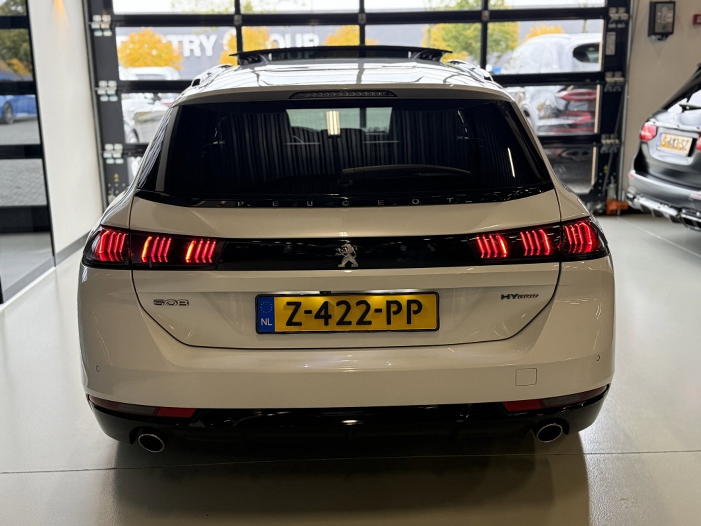 Peugeot 508 SW 1.6 Hybrid 225PK / GT Line / pano / nachtzicht / Falcon / massage / BTW