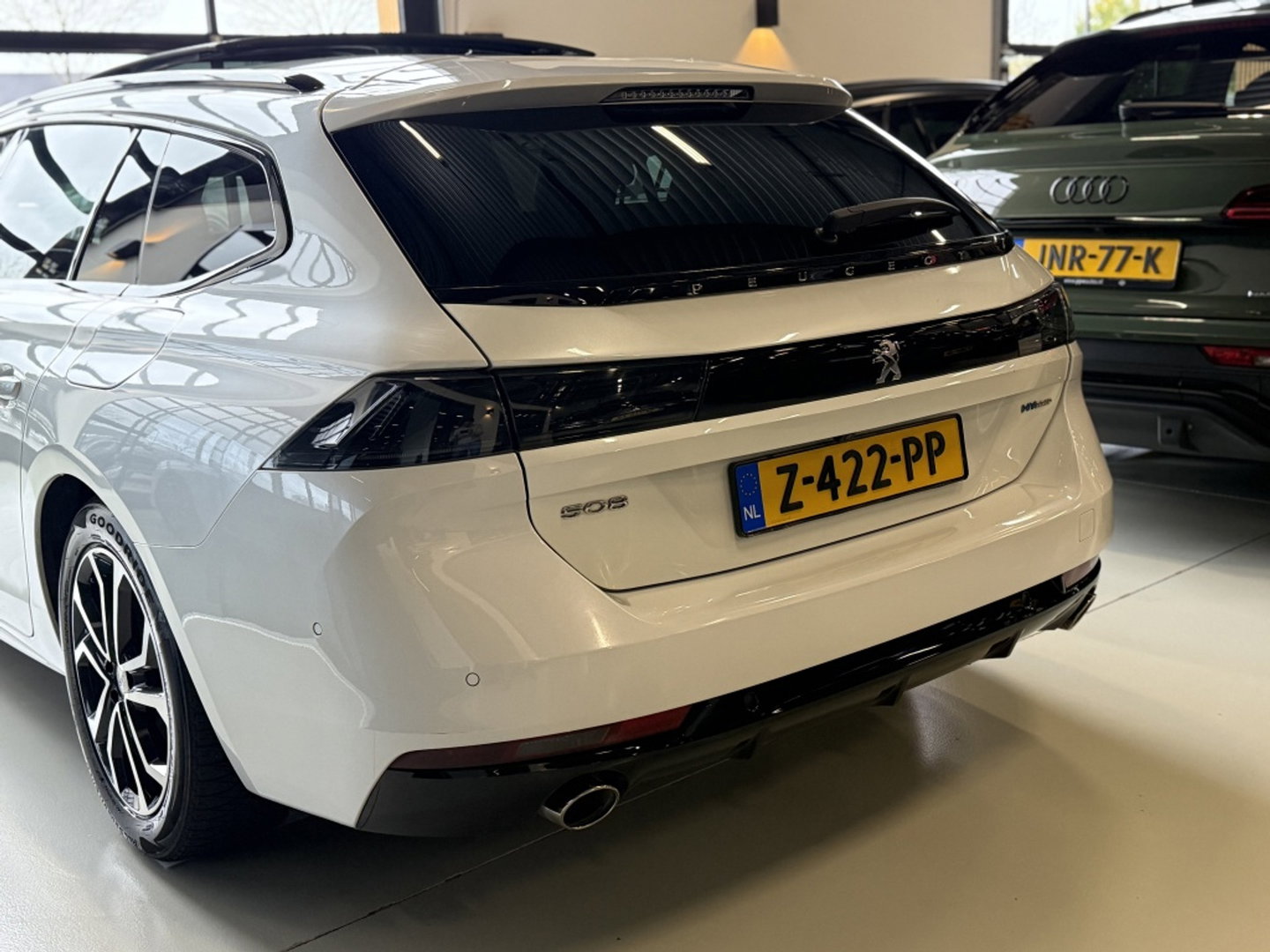 Peugeot 508 SW 1.6 Hybrid 225PK / GT Line / pano / nachtzicht / Falcon / massage / BTW