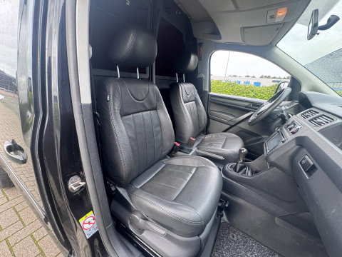 Volkswagen Caddy 2.0 TDI L2 Maxi EURO6 Leer Airco Cruise ZWART LM
