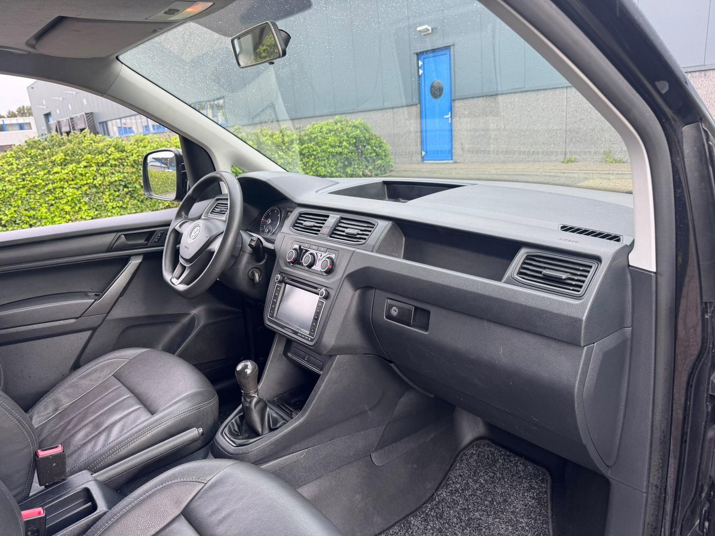Volkswagen Caddy 2.0 TDI L2 Maxi EURO6 Leer Airco Cruise ZWART LM