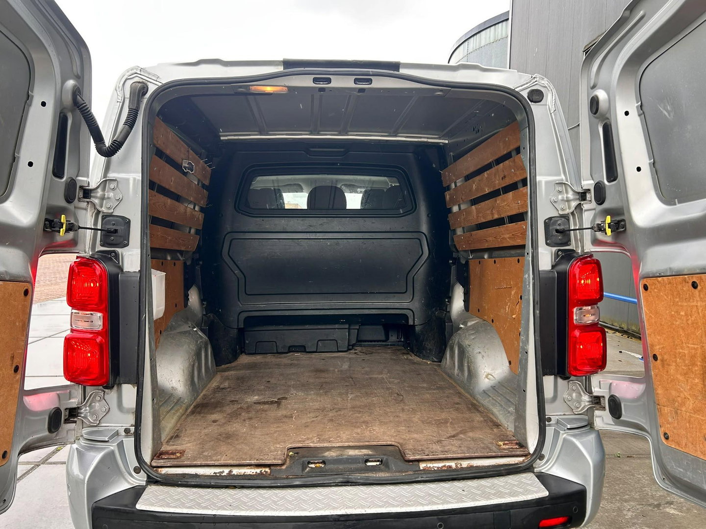 Peugeot Expert 231L 2.0 BlueHDI 150 DC Premium EURO6