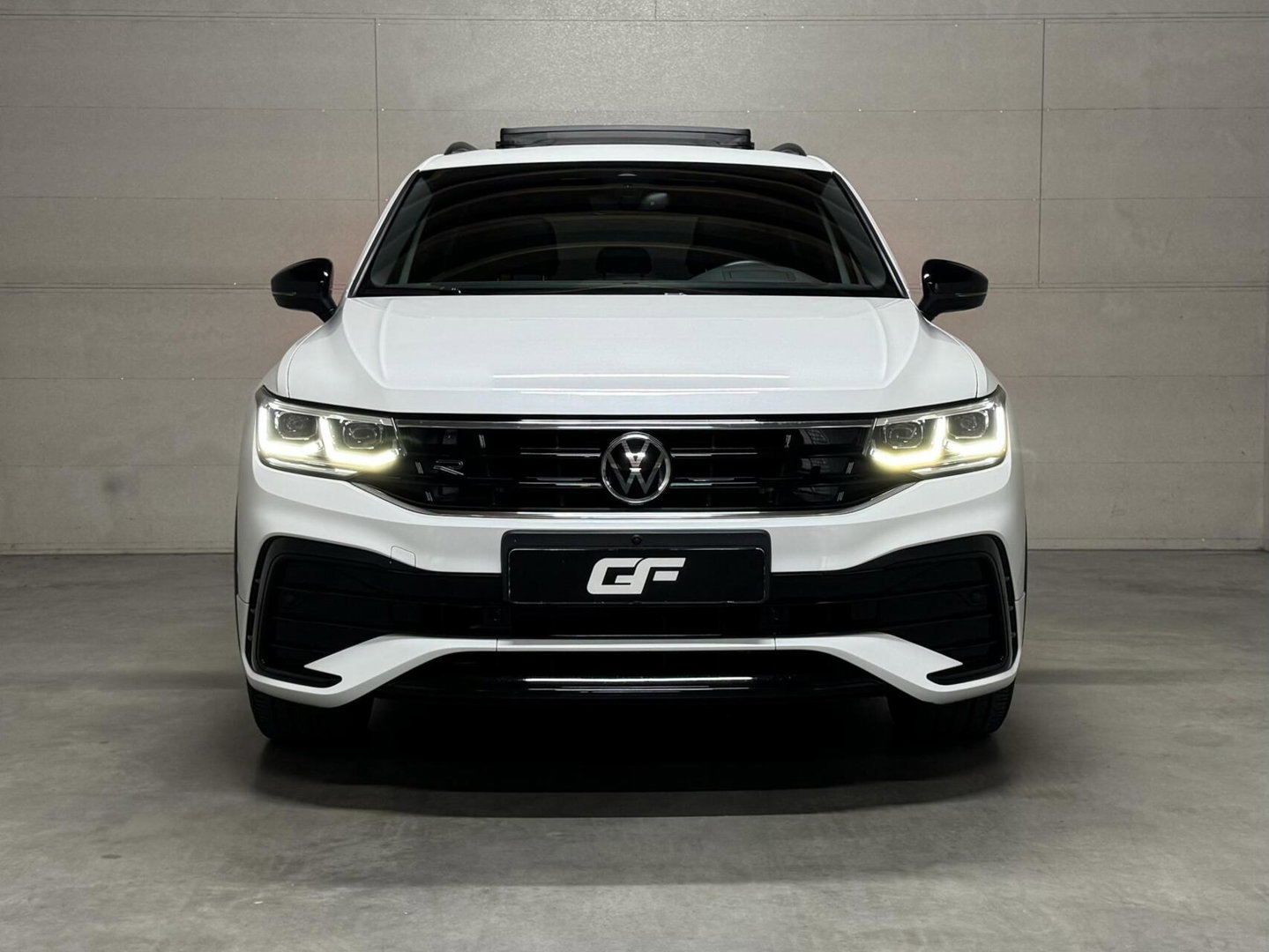 Volkswagen Tiguan 1.4 TSI eHybrid R-Line Black Style Pano HUD 360º Carplay