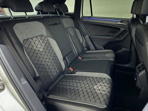 Volkswagen Tiguan 1.4 TSI eHybrid R-Line Black Style Pano HUD 360º Carplay