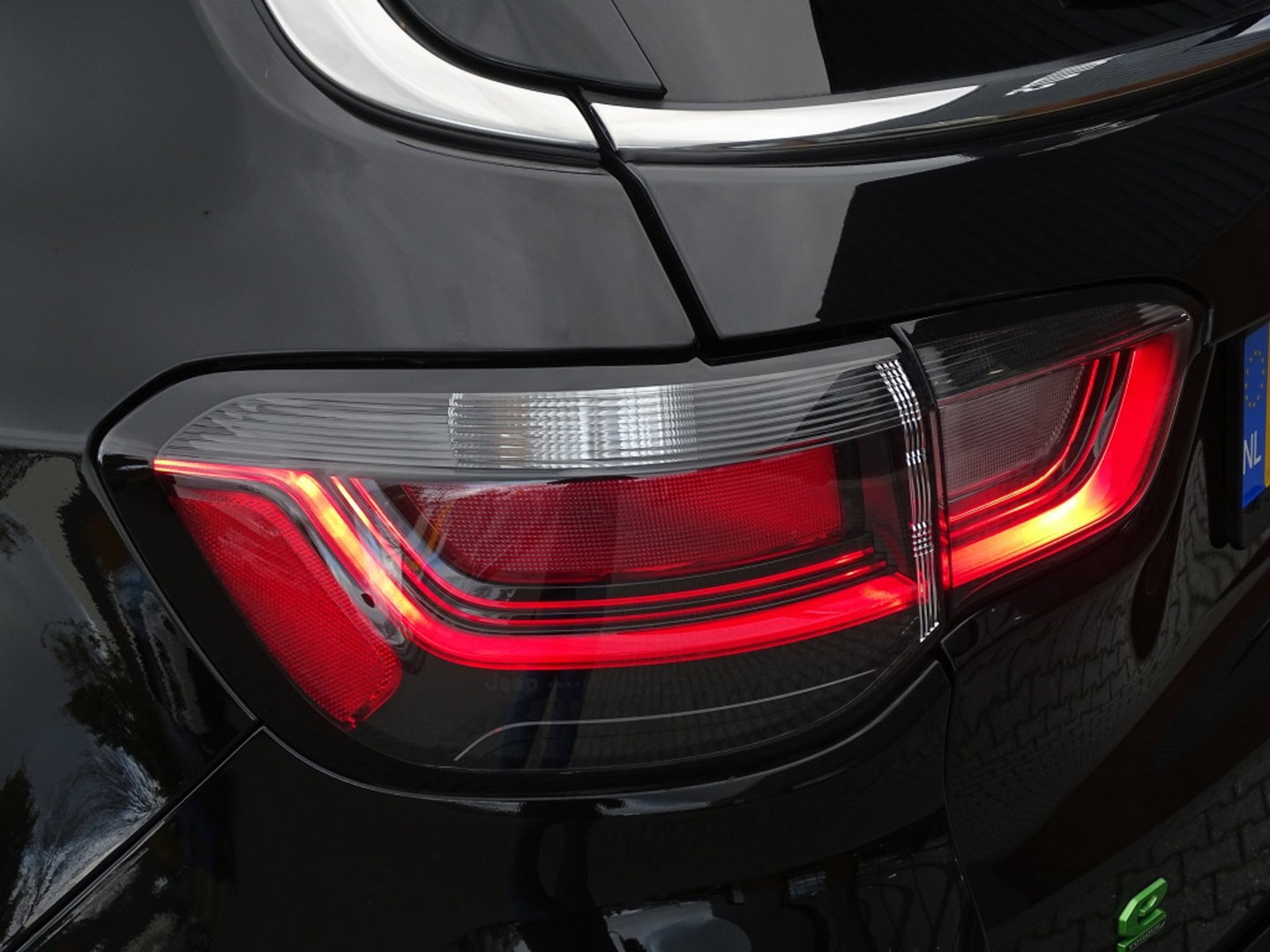 Jeep Compass 1.5T e-Hybrid automaat Ltd. / 2024 / LED / 360°