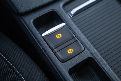 Škoda Octavia Combi 1.4 TSI iV PHEV Business Edition AIRCO / CRUISE CONTROLE / 204 PK / STOELVERWAMRING / NAVI /  CARPLAY / CAMERA