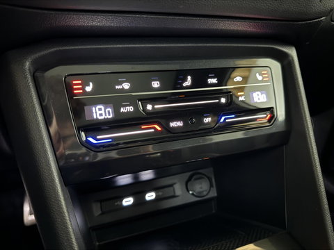 Volkswagen Tiguan 1.4 TSI eHybrid R-Line Black Style Pano HUD 360º Carplay
