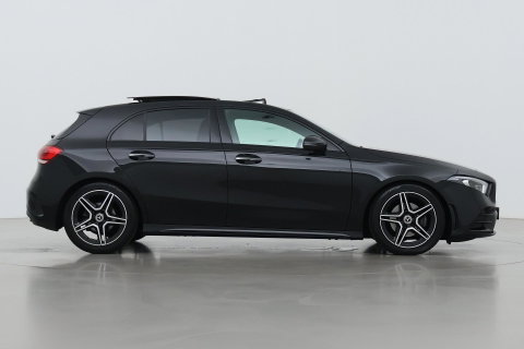 Mercedes-Benz A-Klasse 180 Business Solution AMG | Panoramadak | Nightpakket | Keyless | Memory | Camera | Stoelverwarming | 18 Inch