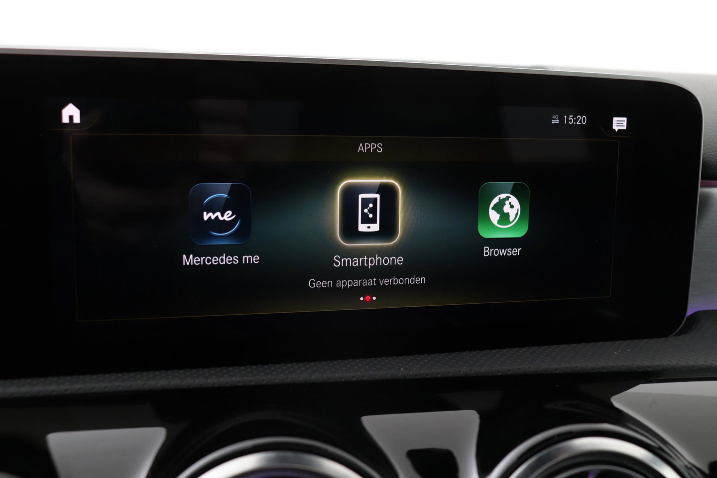 Mercedes-Benz A-Klasse 180 Business Solution AMG | Panoramadak | Nightpakket | Keyless | Memory | Camera | Stoelverwarming | 18 Inch