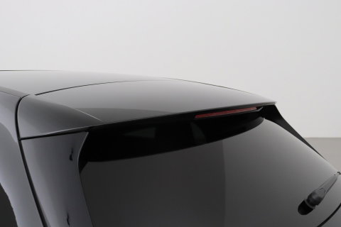 Mercedes-Benz A-Klasse 180 Business Solution AMG | Panoramadak | Nightpakket | Keyless | Memory | Camera | Stoelverwarming | 18 Inch