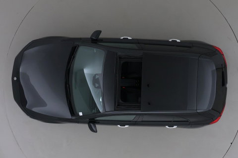 Mercedes-Benz A-Klasse 180 Business Solution AMG | Panoramadak | Nightpakket | Keyless | Memory | Camera | Stoelverwarming | 18 Inch
