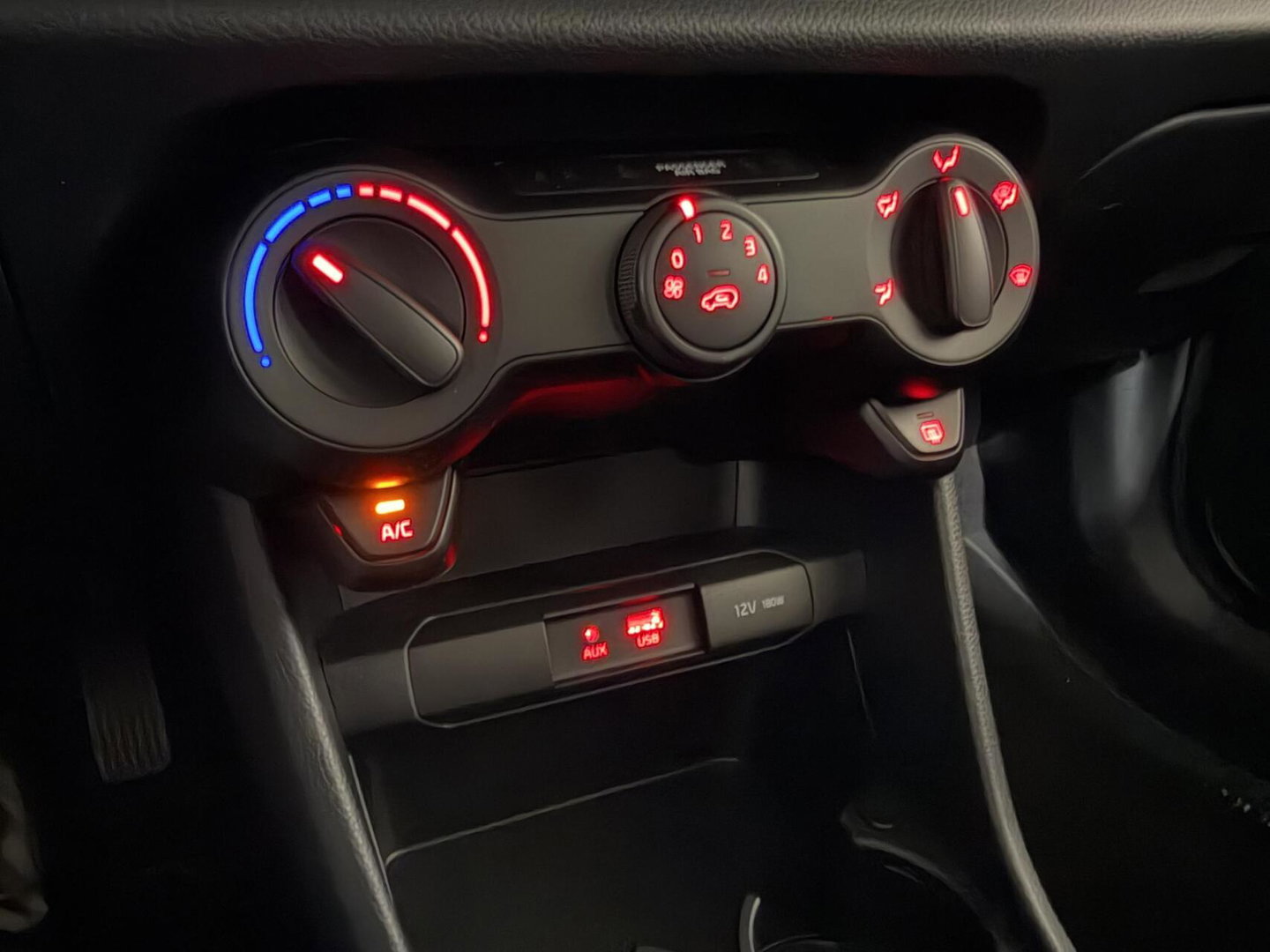 Kia Picanto 1.0 MPi ComfortPlusLine Carplay Camera CC AC