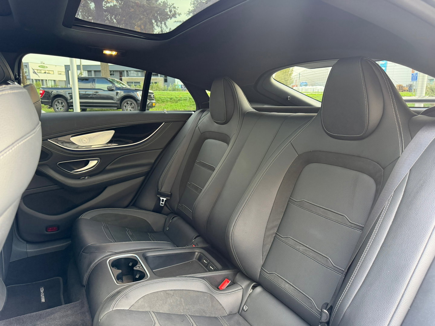 Mercedes-Benz AMG GT 4-Door Coupe AMG 43 4MATIC+ Pano|Keyless|Burmester|AMG Ride Control|360Camera|Carplay|370PK