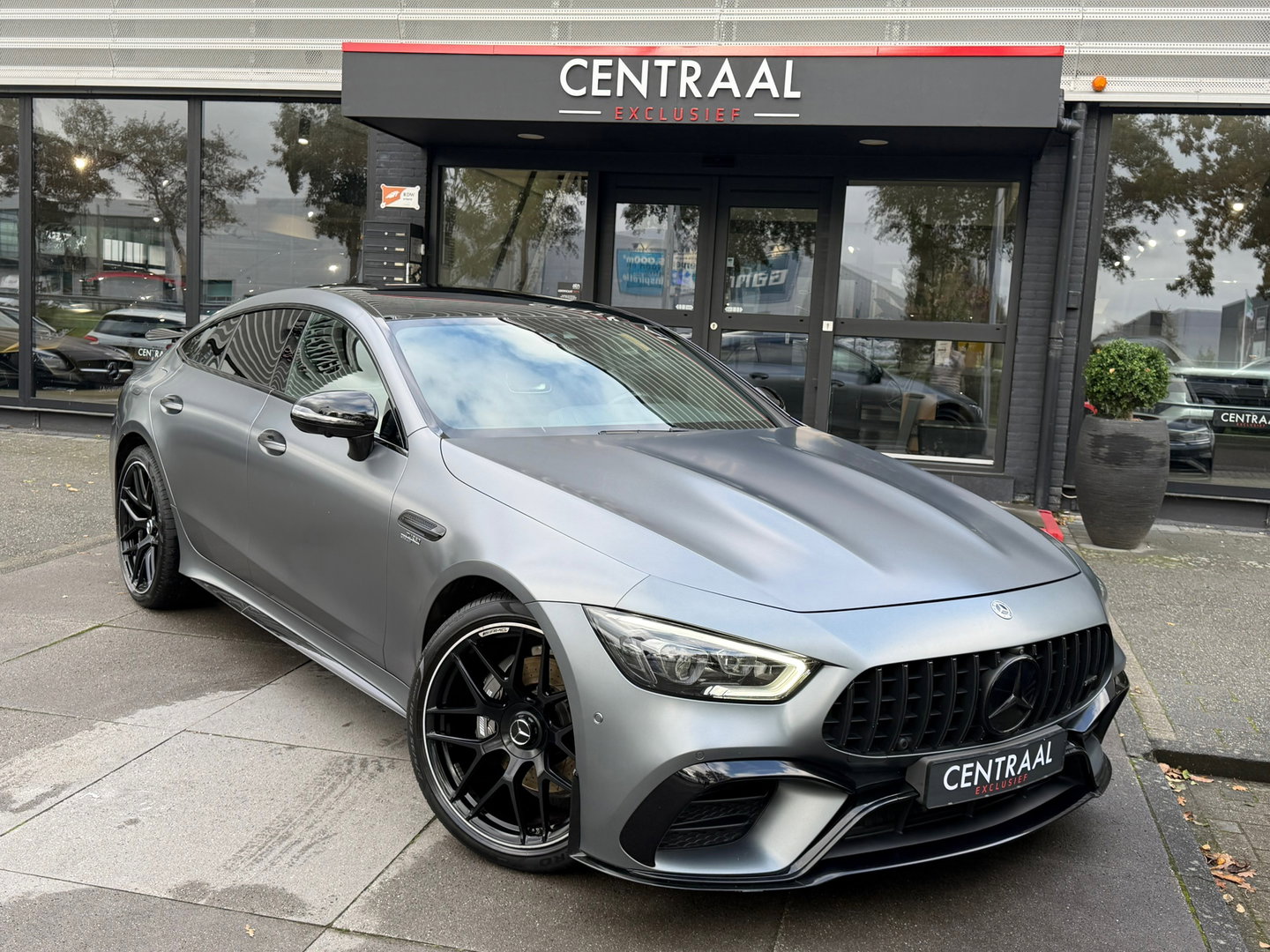 Mercedes-Benz AMG GT 4-Door Coupe AMG 43 4MATIC+ Pano|Keyless|Burmester|AMG Ride Control|360Camera|Carplay|370PK