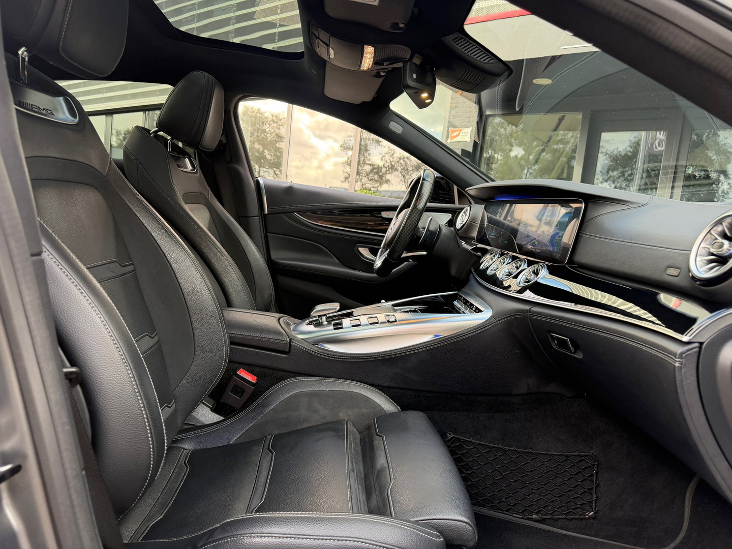 Mercedes-Benz AMG GT 4-Door Coupe AMG 43 4MATIC+ Pano|Keyless|Burmester|AMG Ride Control|360Camera|Carplay|370PK