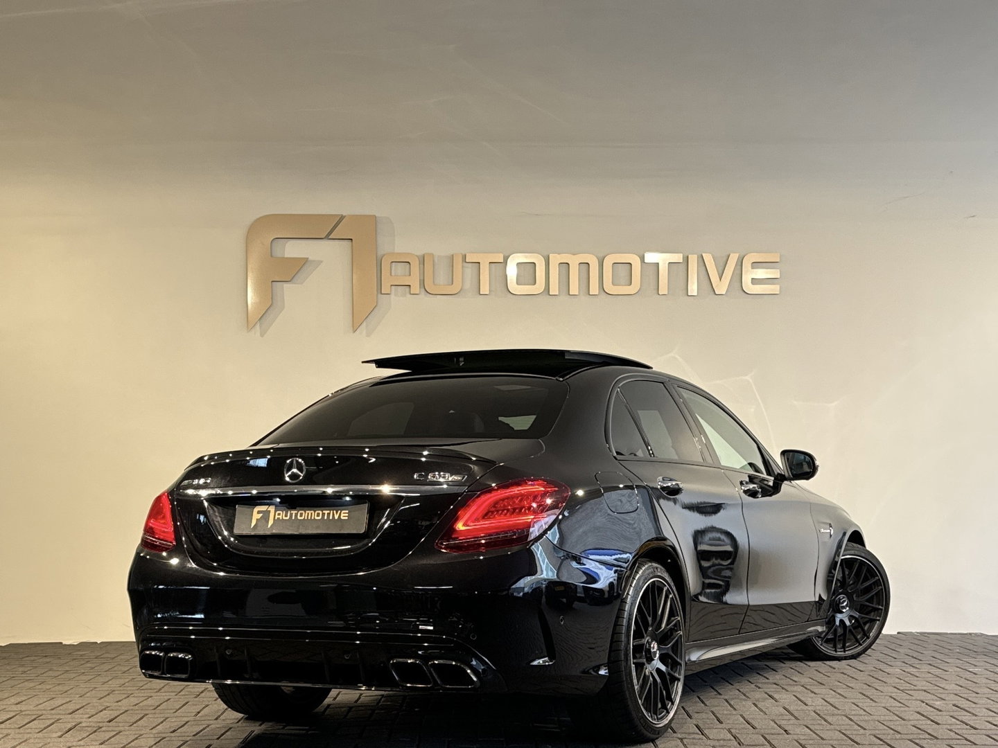 Mercedes-Benz C-Klasse AMG 63 S Pano|360 Camera|Keyless|Dodehoek|HuD