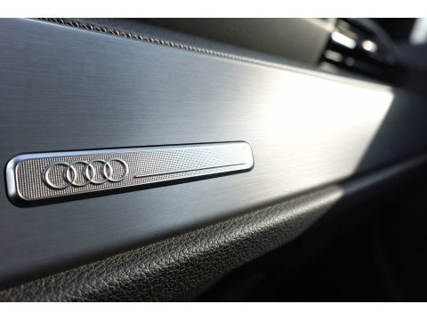 Audi Q3 35 TFSI S Line KEYLESS SFEER CAM'