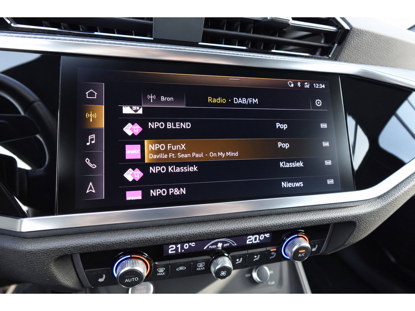 Audi Q3 35 TFSI S Line KEYLESS SFEER CAM'