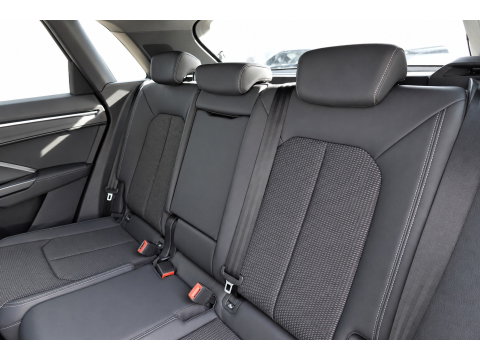 Audi Q3 35 TFSI S Line KEYLESS SFEER CAM'