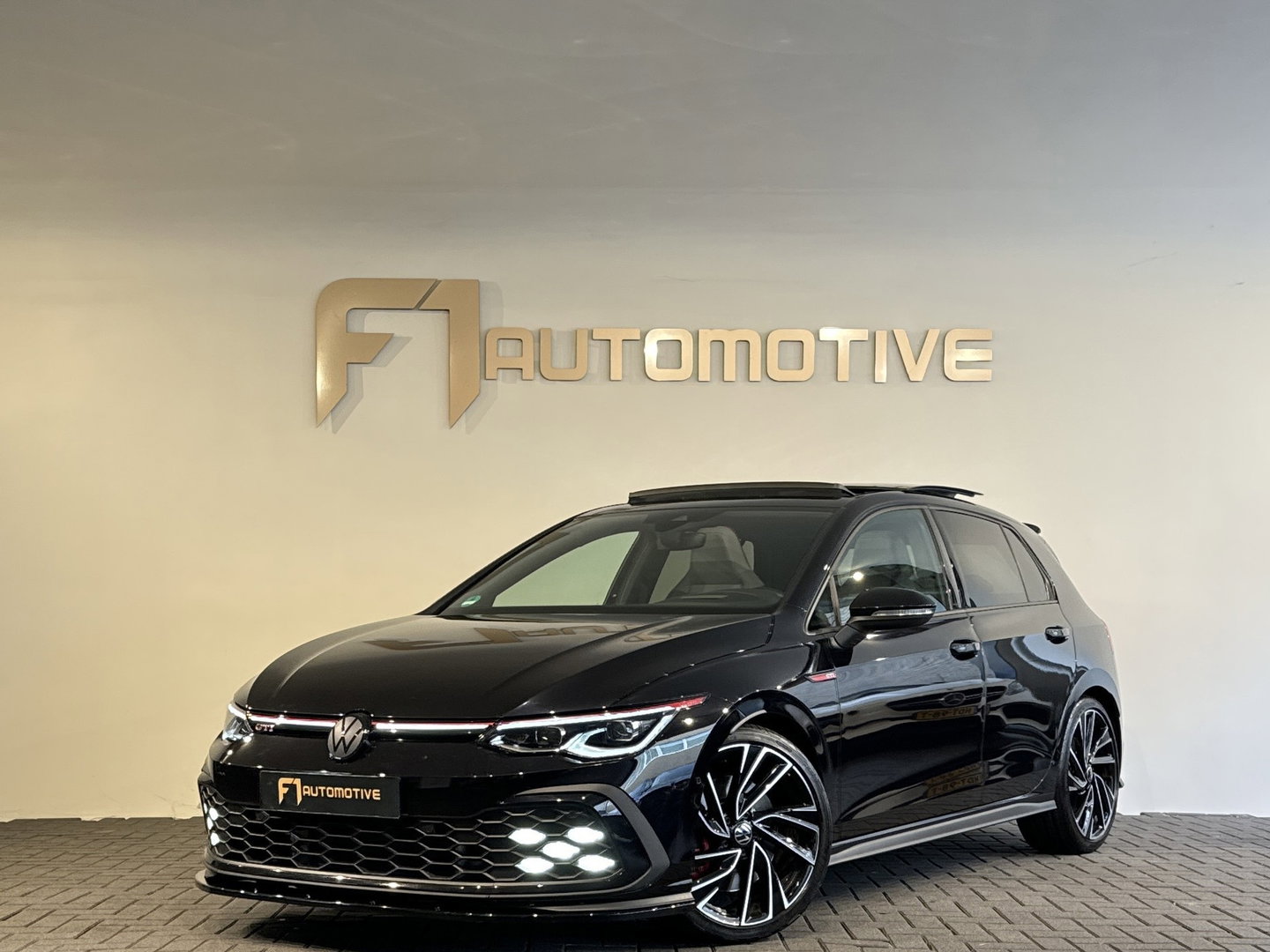 Volkswagen Golf 2.0 TSI GTI Pano|HuD|Volleder|Memory|Stoelventilatie