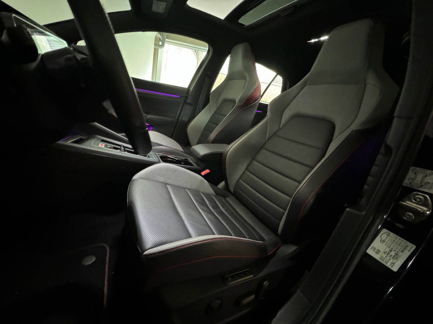 Volkswagen Golf 2.0 TSI GTI Pano|HuD|Volleder|Memory|Stoelventilatie