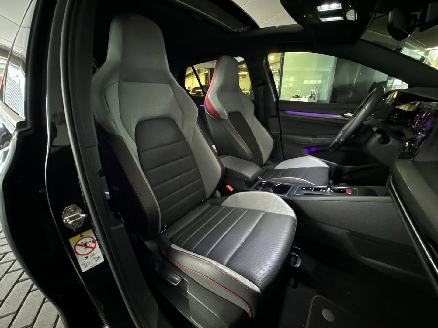 Volkswagen Golf 2.0 TSI GTI Pano|HuD|Volleder|Memory|Stoelventilatie
