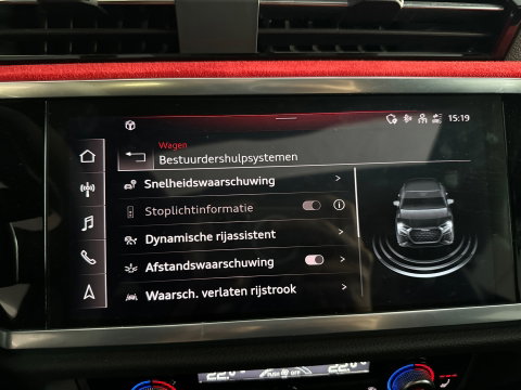 Audi RSQ3 Sportback 2.5 TFSI Pano|B&O|Keyless|Carbon|Sfeer|ACC