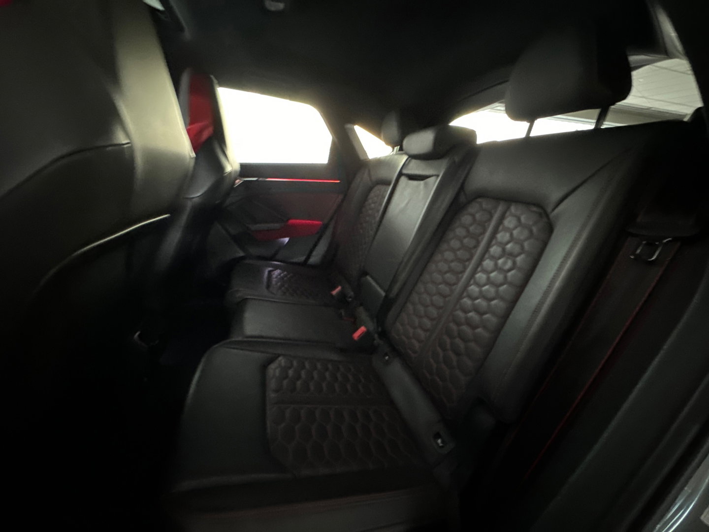 Audi RSQ3 Sportback 2.5 TFSI Pano|B&O|Keyless|Carbon|Sfeer|ACC