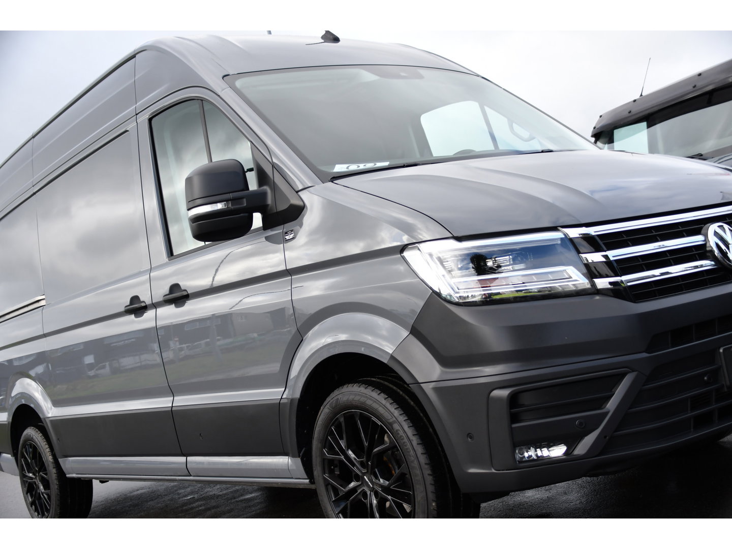Volkswagen Crafter 35 2.0 TDI L3H3 4Motion PB Edition FULL Options! Adaptieve Cruise, Camera, LED, Carplay, 177pk, Automaat, Clima, 4x4, Stoelverwarming, Uniek!
