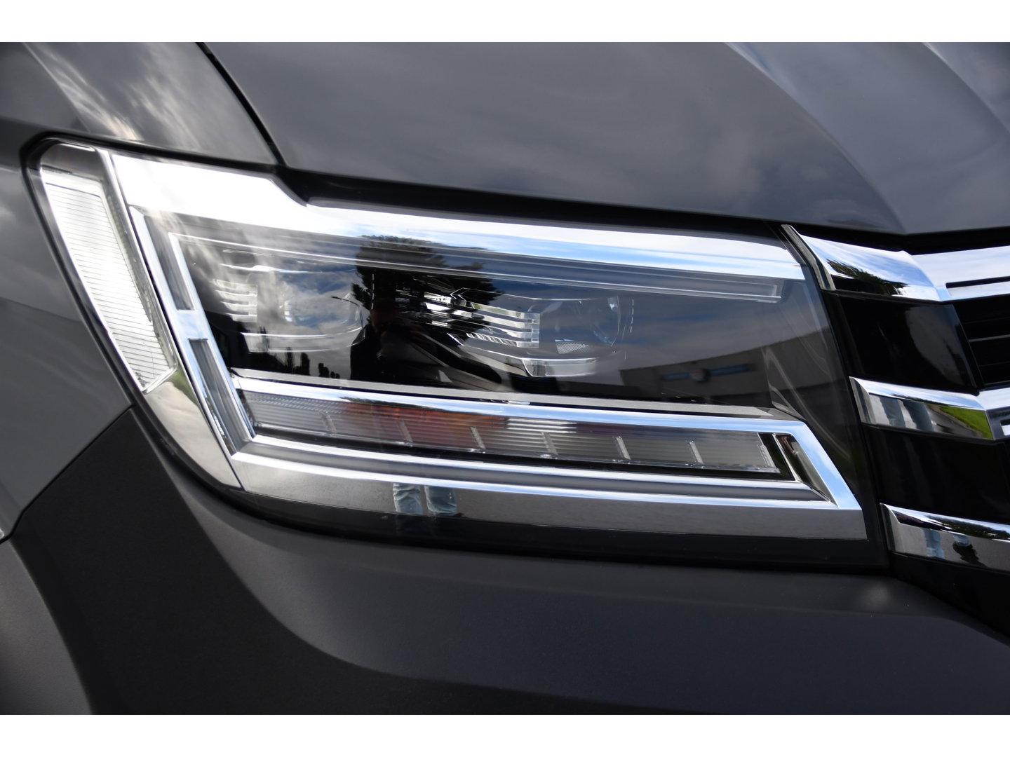 Volkswagen Crafter 35 2.0 TDI L3H3 4Motion PB Edition FULL Options! Adaptieve Cruise, Camera, LED, Carplay, 177pk, Automaat, Clima, 4x4, Stoelverwarming, Uniek!