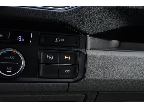 Volkswagen Crafter 35 2.0 TDI L3H3 4Motion PB Edition FULL Options! Adaptieve Cruise, Camera, LED, Carplay, 177pk, Automaat, Clima, 4x4, Stoelverwarming, Uniek!
