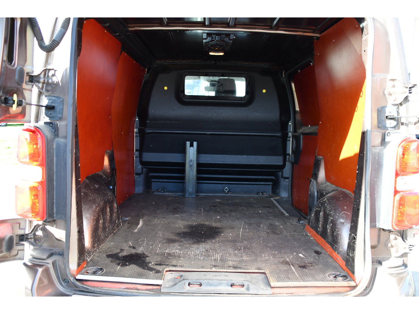 Citroën Jumpy 2.0 BlueHDI 120 L2 PB Edition Camera, Cruise, Clima, 120pk, Mulitmedia, Airco, Trekhaak, Uniek!