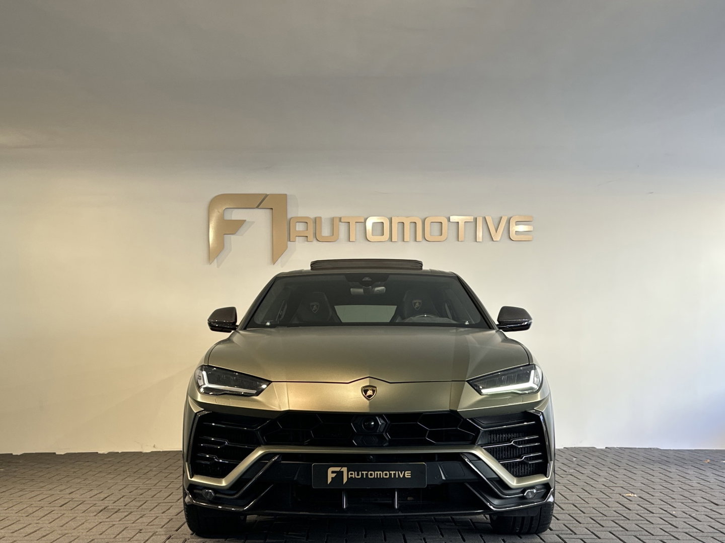 Lamborghini Urus 4.0 V8 Pano|Ceramic|Carbon|B&O 3D|Massage|Blindspot|Keyless