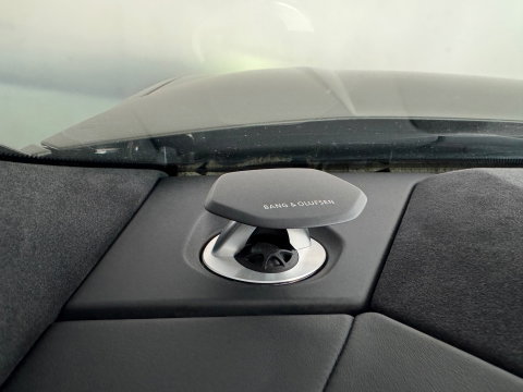 Lamborghini Urus 4.0 V8 Pano|Ceramic|Carbon|B&O 3D|Massage|Blindspot|Keyless