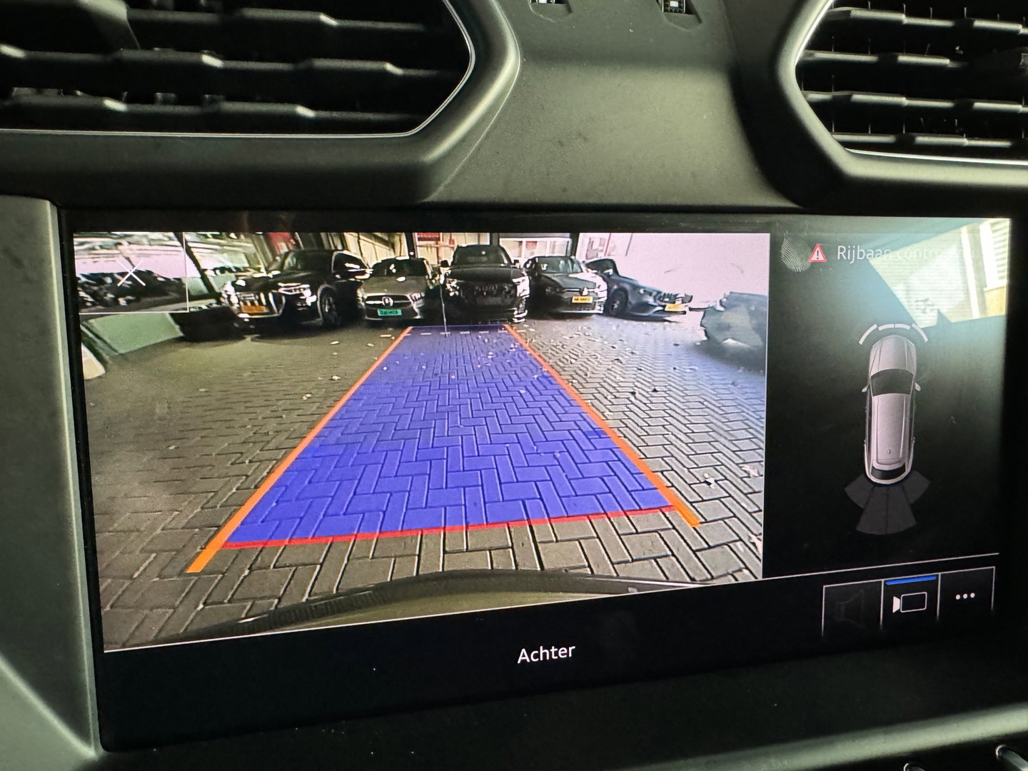 Lamborghini Urus 4.0 V8 Pano|Ceramic|Carbon|B&O 3D|Massage|Blindspot|Keyless