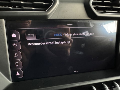 Lamborghini Urus 4.0 V8 Pano|Ceramic|Carbon|B&O 3D|Massage|Blindspot|Keyless