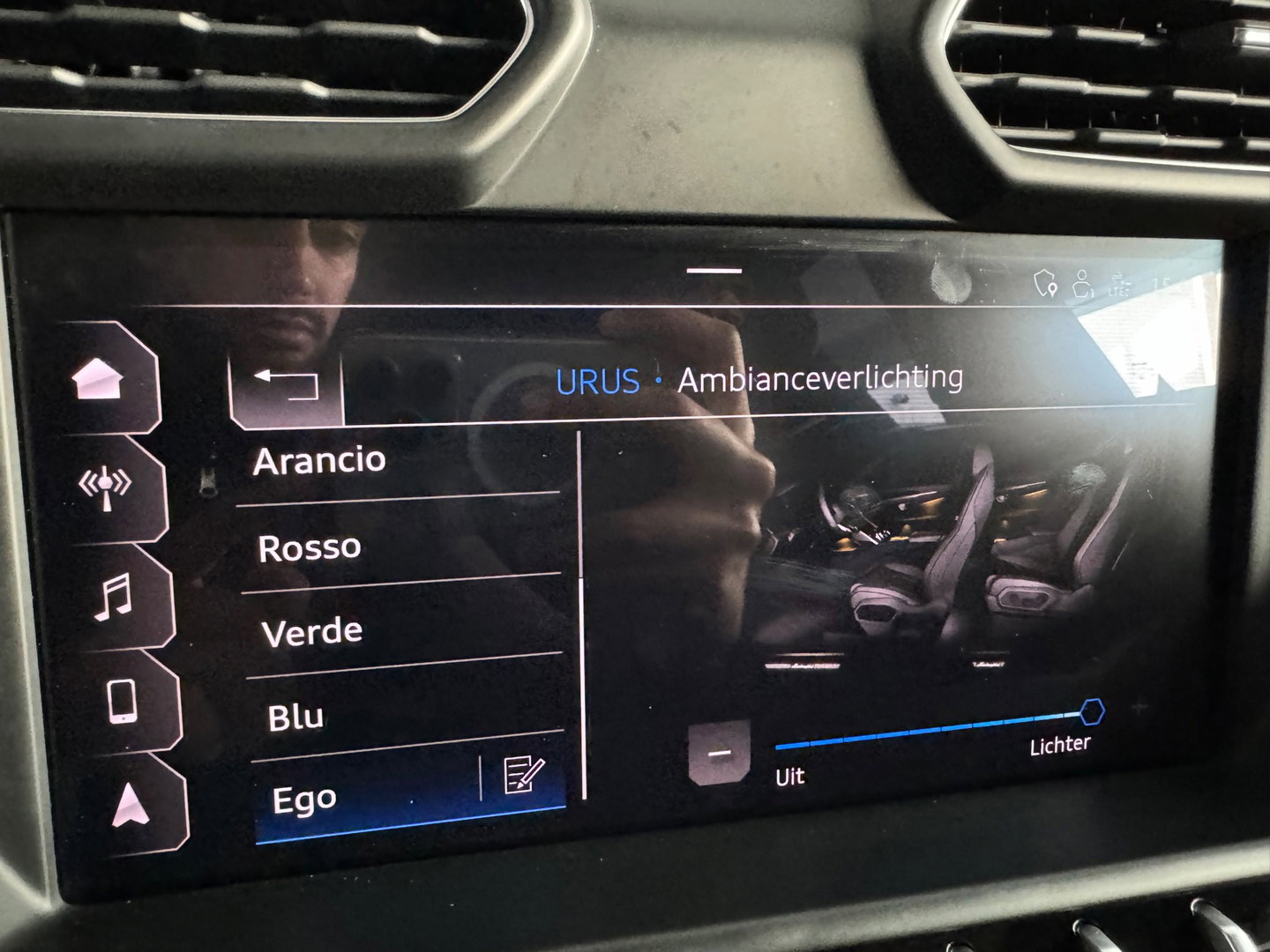 Lamborghini Urus 4.0 V8 Pano|Ceramic|Carbon|B&O 3D|Massage|Blindspot|Keyless