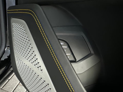 Lamborghini Urus 4.0 V8 Pano|Ceramic|Carbon|B&O 3D|Massage|Blindspot|Keyless