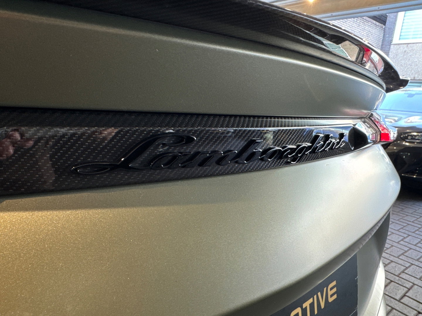 Lamborghini Urus 4.0 V8 Pano|Ceramic|Carbon|B&O 3D|Massage|Blindspot|Keyless