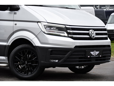 Volkswagen Crafter 35 2.0 TDI L3H3 Highline PB Edition Full Options! Adaptieve Cruise, Carplay, LED, Leder, Stoelwarming, Trekhaak, Multimedia, Uniek!