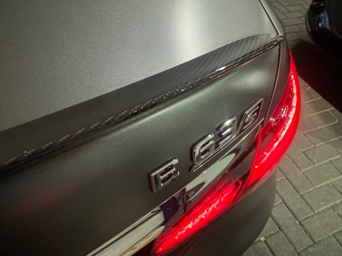 Mercedes-Benz E-Klasse AMG 63 S 4MATIC Pano|Ceramic|360c|Carbon|Keyless